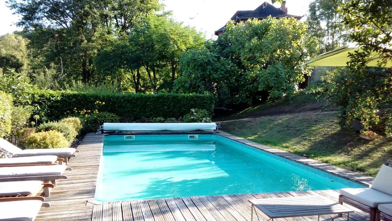 Hotel Les Perluètes Carennac Esterno foto