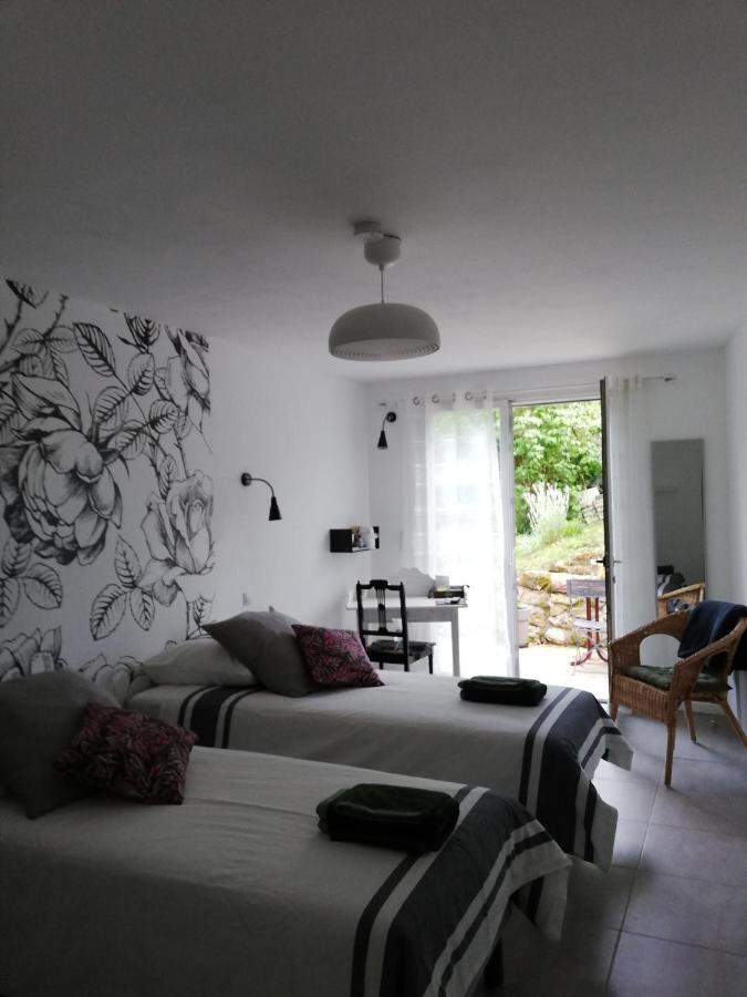 Hotel Les Perluètes Carennac Esterno foto